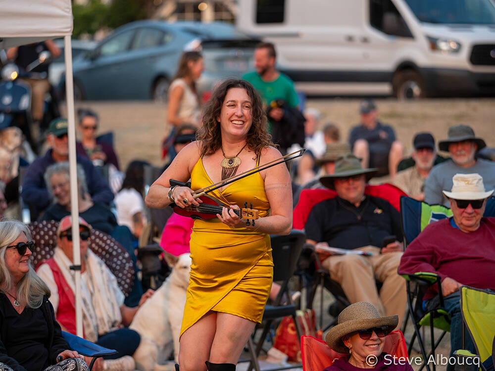 Image credit: Steve Alboucq
Dirty Cello returns to the Village Green for the 2024 Summer Concert Series from Orcas Center.